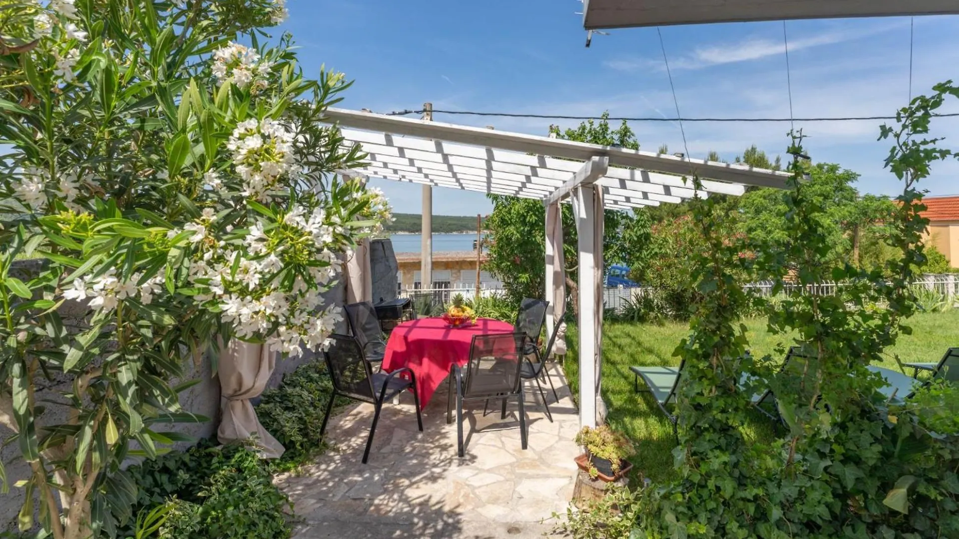 Holiday Home Sanda Gornji Karin